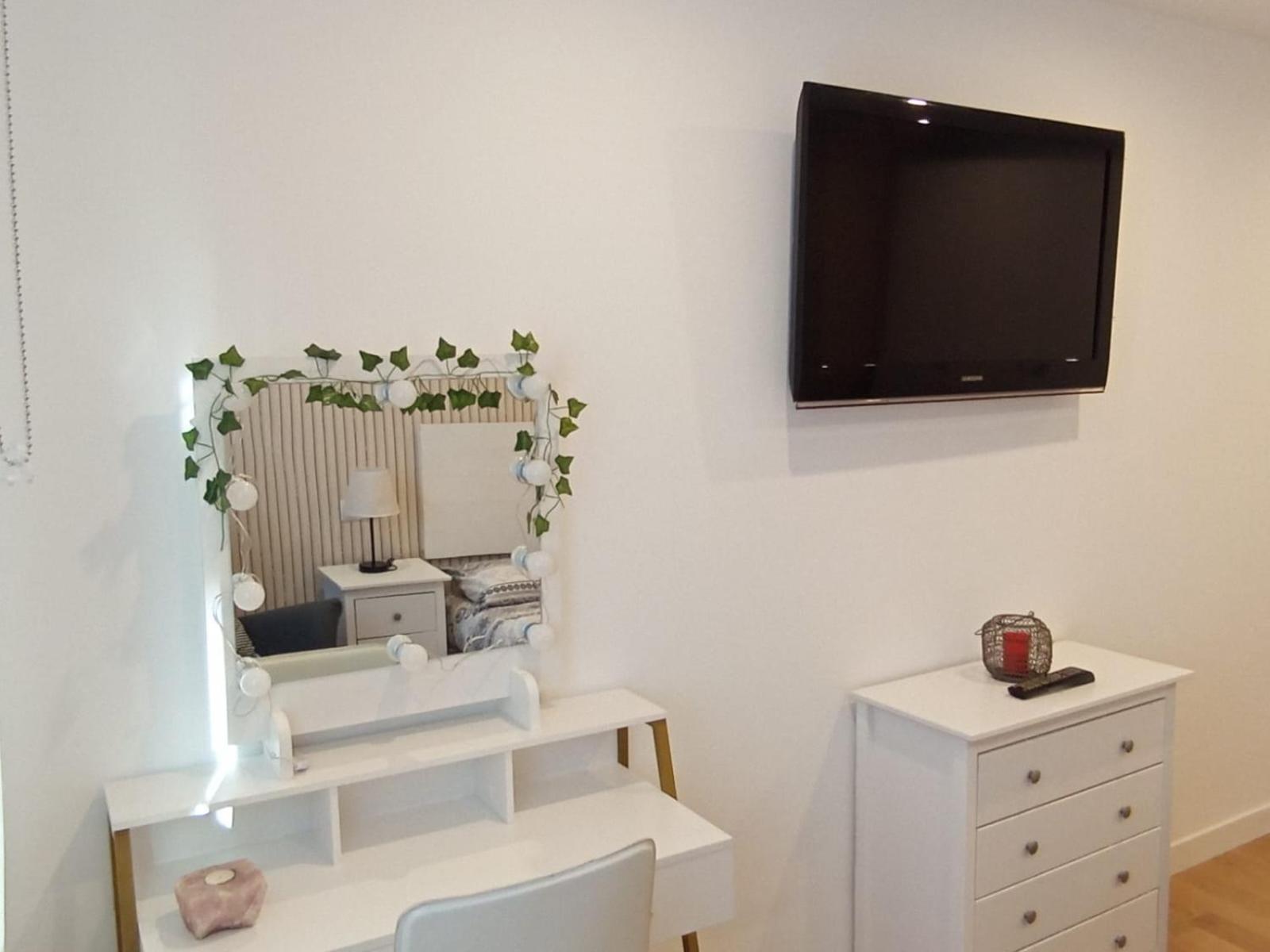 Apartamento Peace Home Astillero El Astillero Exterior photo